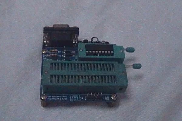 Pocket Sized Morse Code Flasher - City Designs - Amazing Mobile Collection