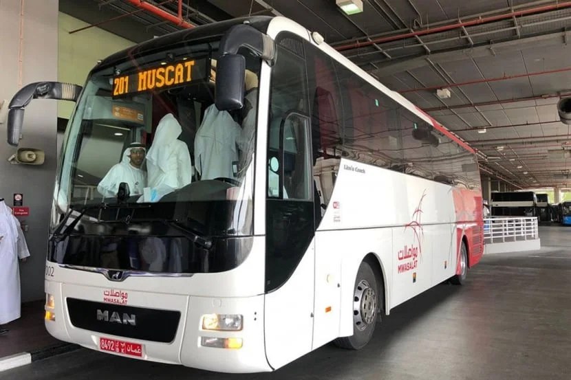 buses from dubai to muscat