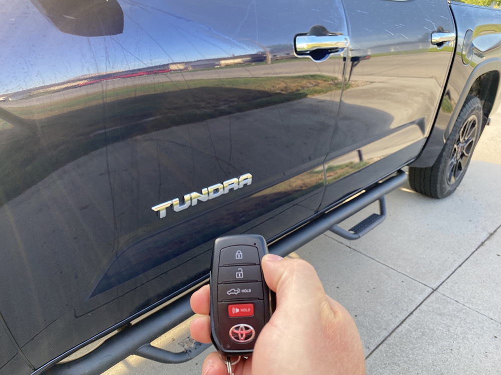 Yes, you need a subscription! toyota tundra remote start