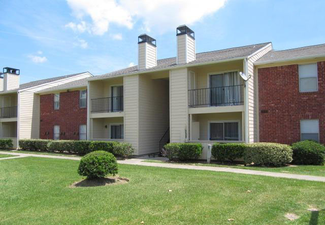 1114 n jackson st, bay city, mi, 48708. Willow Tree, Baytown, TX - HAR.com