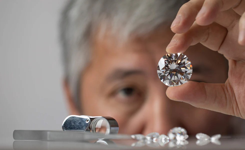 Lab Grown Diamonds HPHT: The Science, Benefits, and Future of Lab Made Diamonds