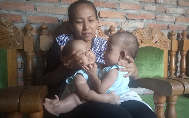Unduh Gratis Gambar 8 Seleb Ini Miliki Anak Kembar Cewek Cowok Bikin Gemas Terkeren by Lampunghits.com