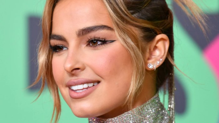 Addison Rae Net Worth. How Much is Addison Worth? - Piethis