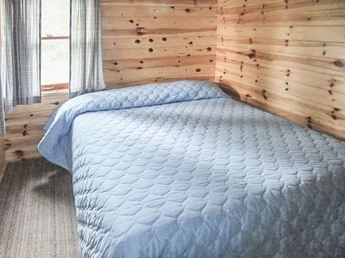 Cabin 1 Bedroom
