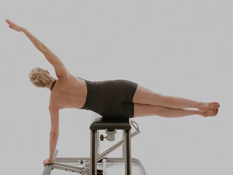 Classes de pilates fintess chair