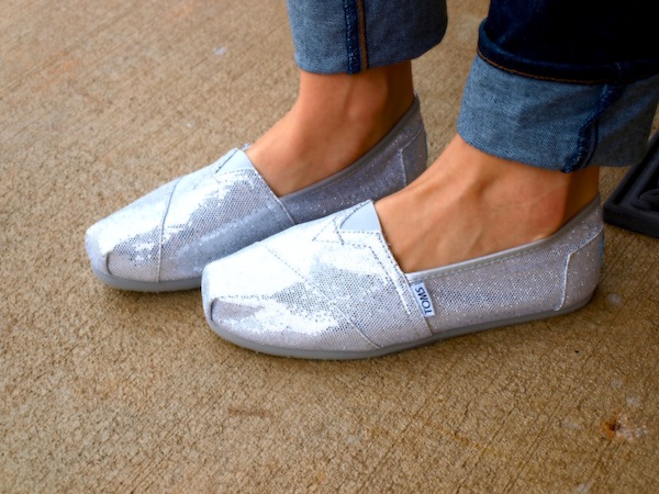 silver toms {PilotingPaperAirplanes.com}