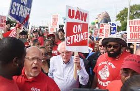 DSA Convention 2021: big accomplishments and the long road ahead Bernie with UAW