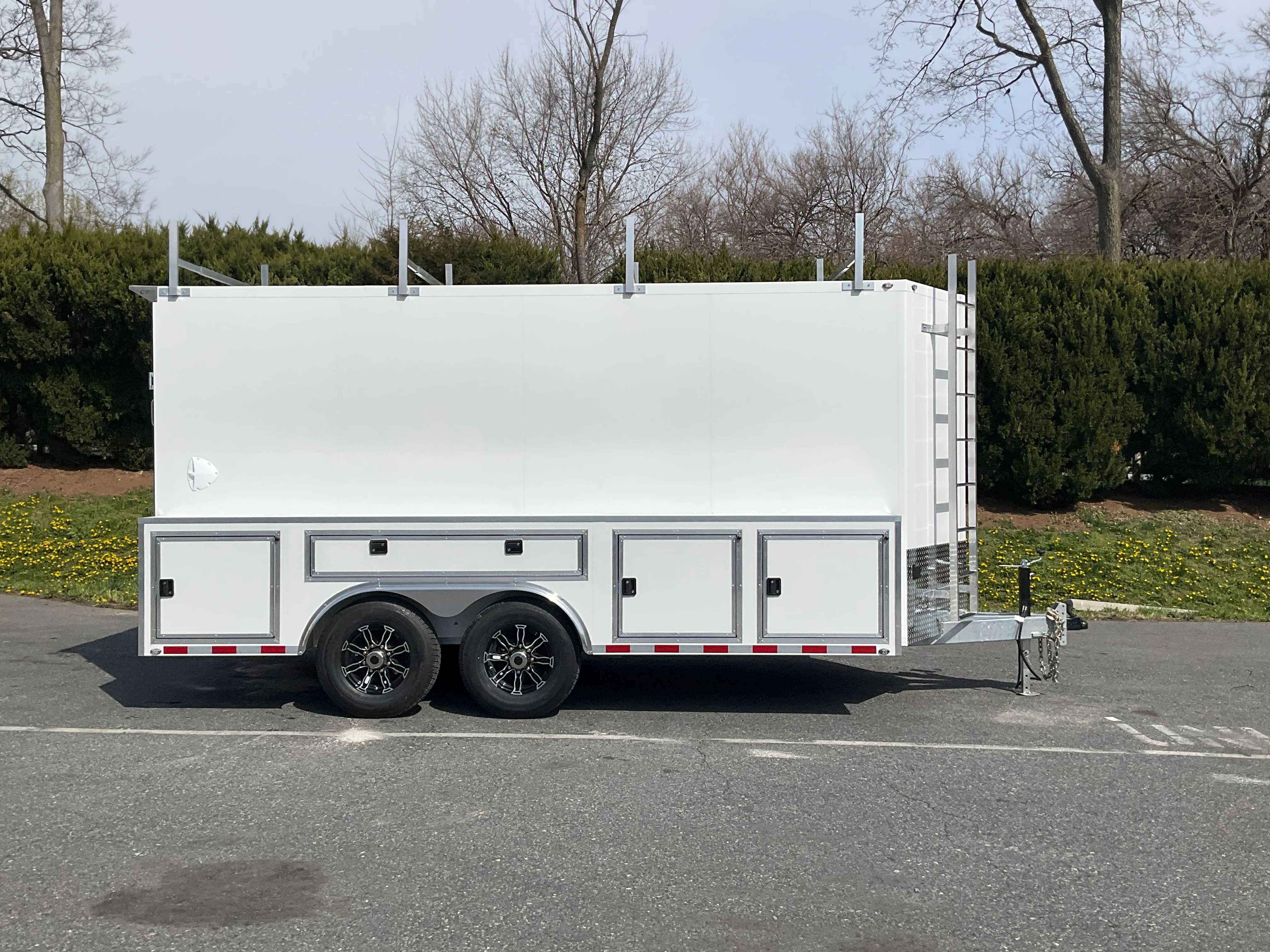 Celltech Pine Hill Trailers - Minimal Picture Collection - Mobile Quality