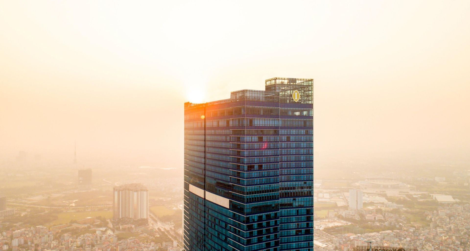 bangunan, langit, kabut, Blok menara, outdoor, Metropolis, Area metropolitan, kaki langit, Cityscape, daerah perkotaan, menara, pencakar langit, kota, lanskap, matahari terbit