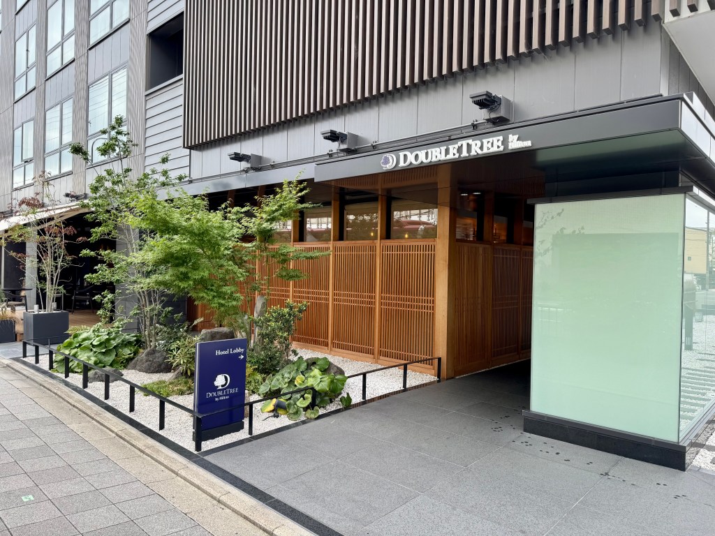 Invalid request error occurred.