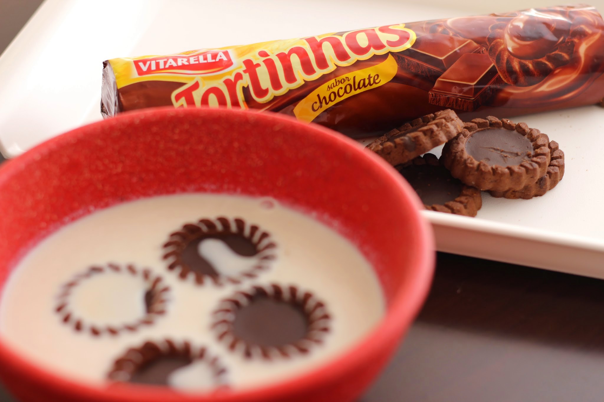 Pavê de doce de leite com creme branco de requeijão e biscoito de chocolate para o natal e ano novo