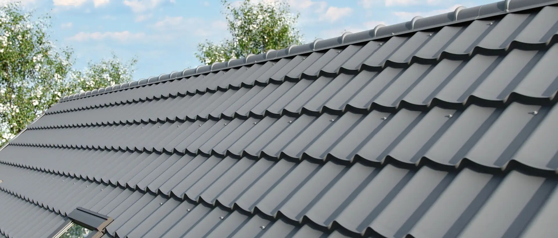 Metal vs Tile Roof