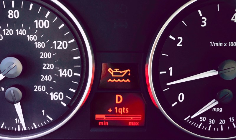 car-engine-oil-dashboard-warning-light