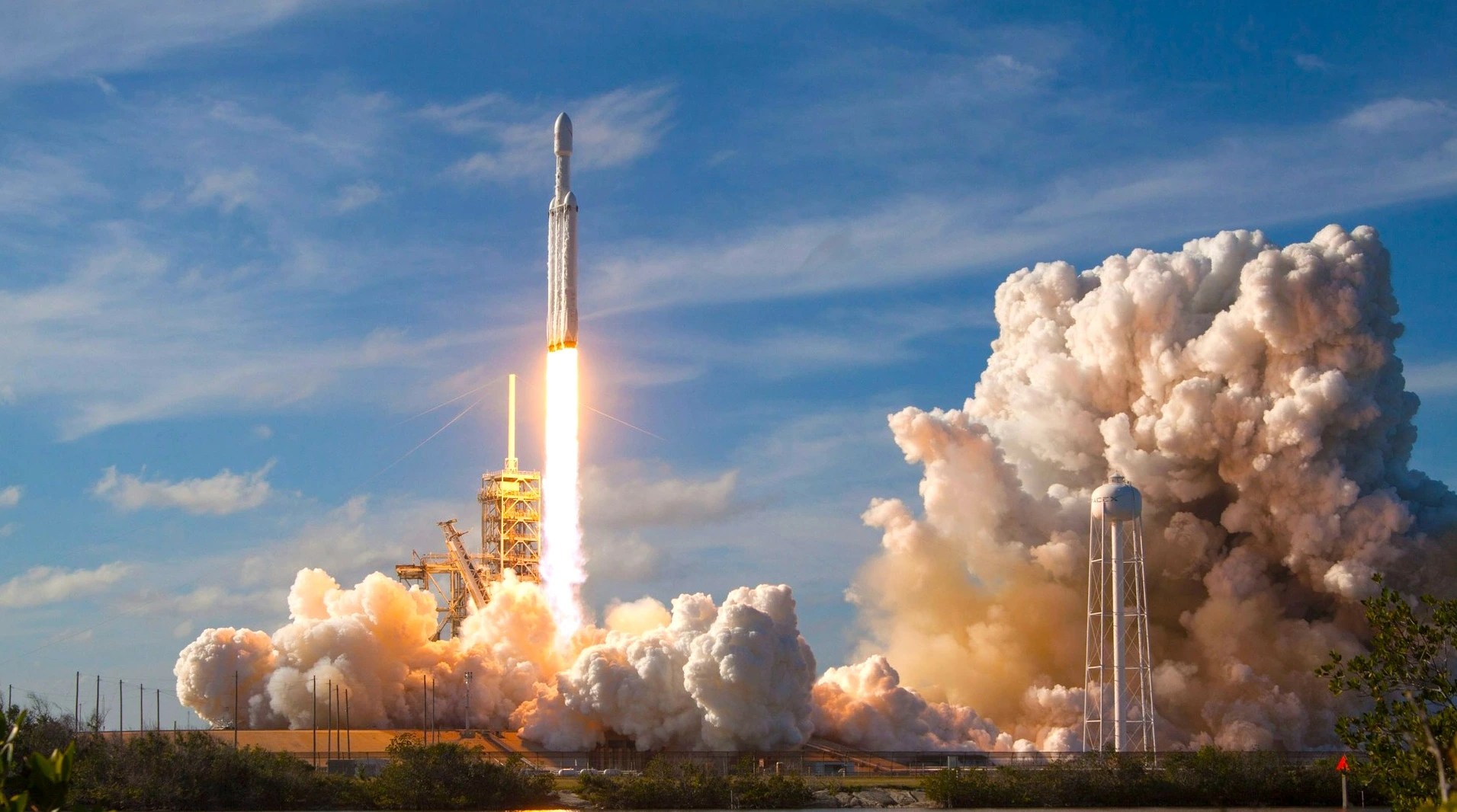 China achieves first reusable rocket landing as US 2026 space race heats up