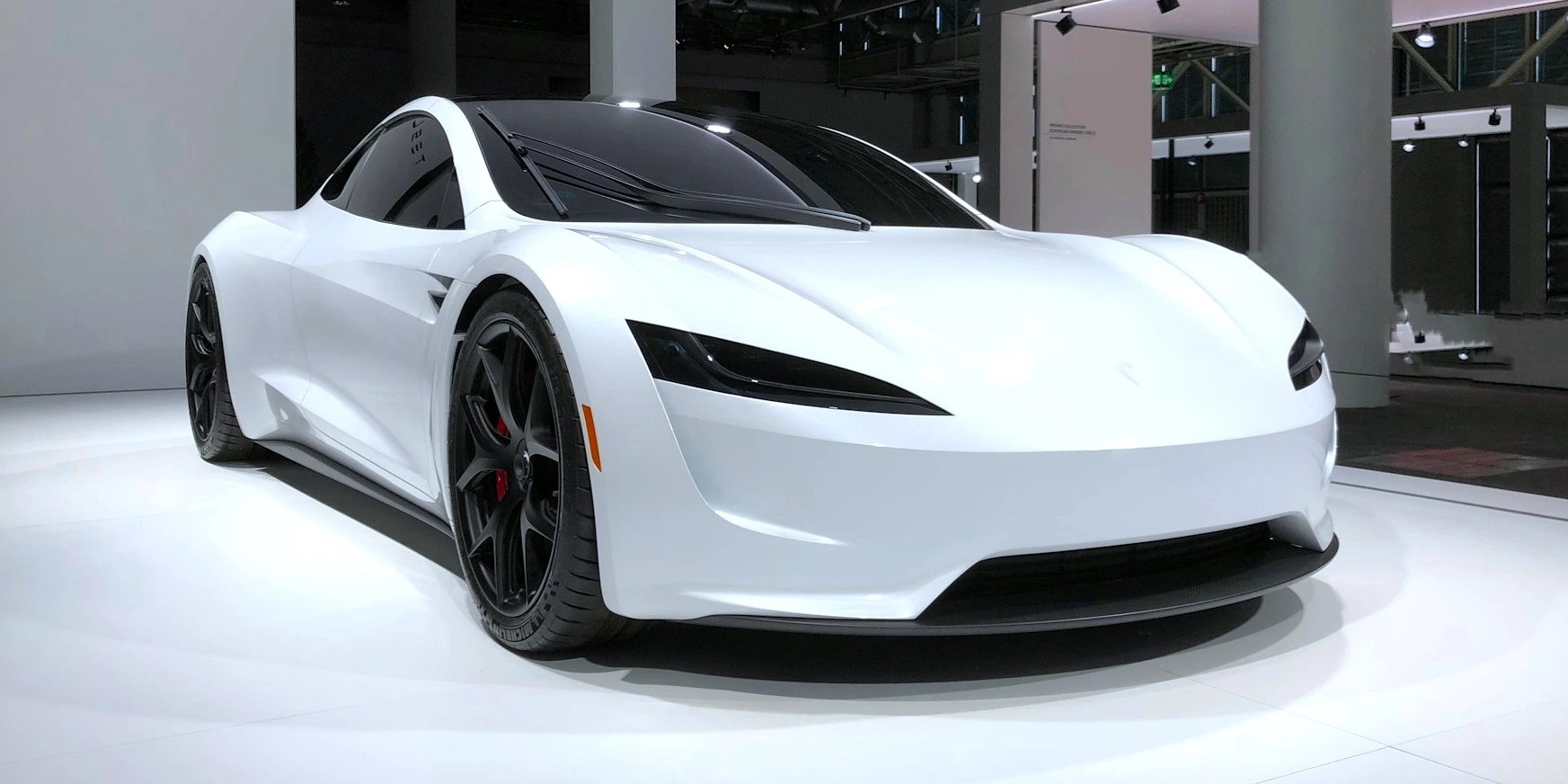 After 9 Years, Tesla’s Roadster Finally Has a Reveal Date 