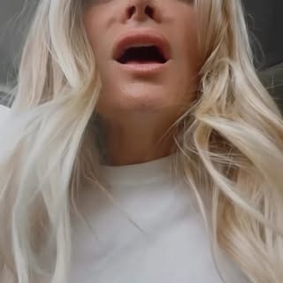 mommyblondiesarah