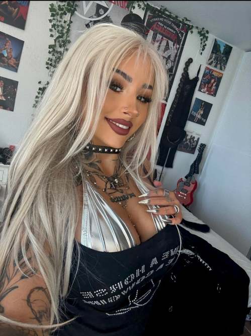 emialtdoll