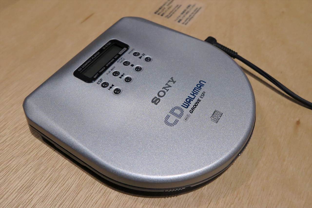 SONYのウォークマン40周年イベントでアナログカセットテープの音を初代
