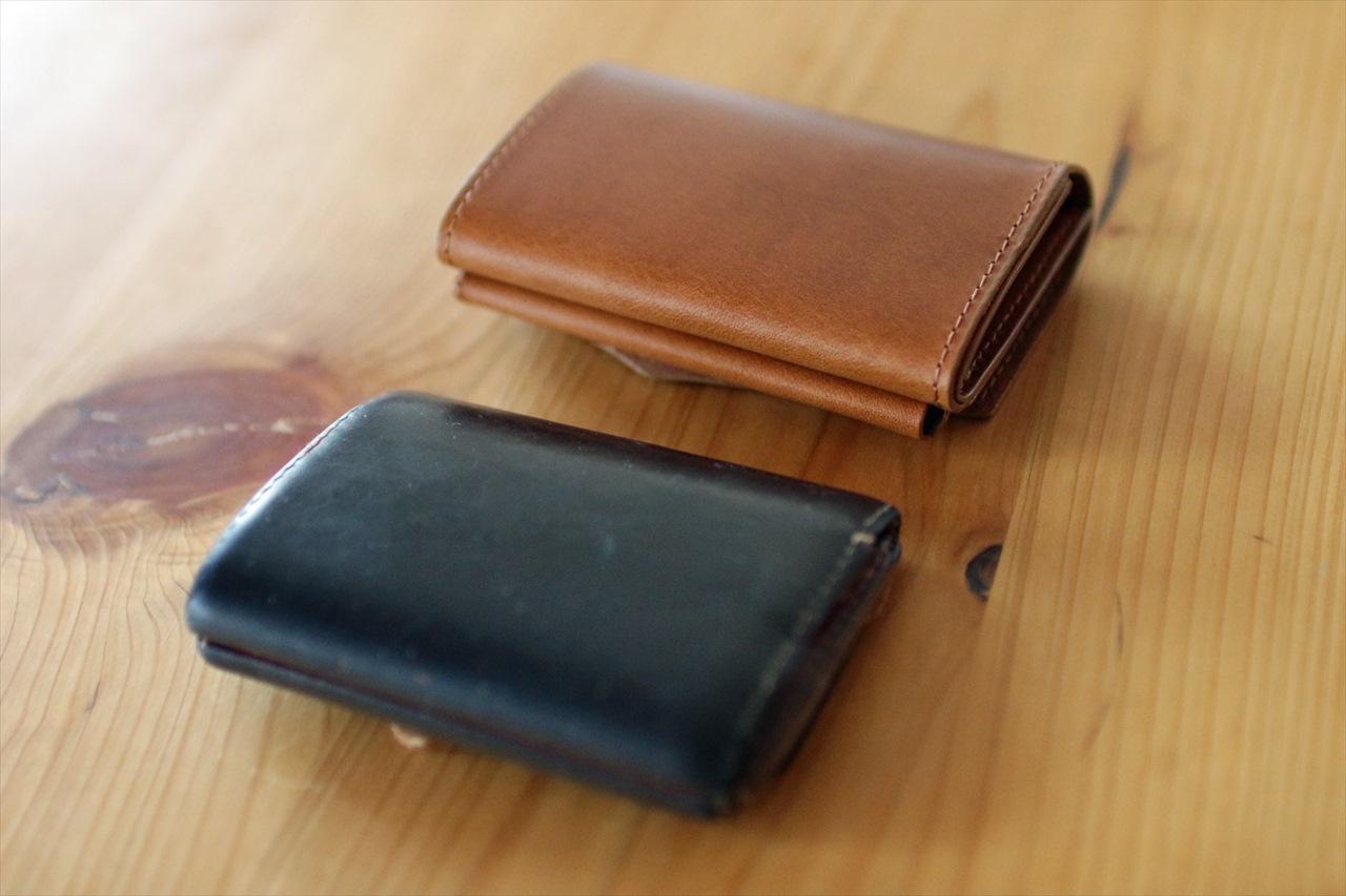 6年半使い倒した”小さい財布”を卒業し、再度”小さい財布”を買う