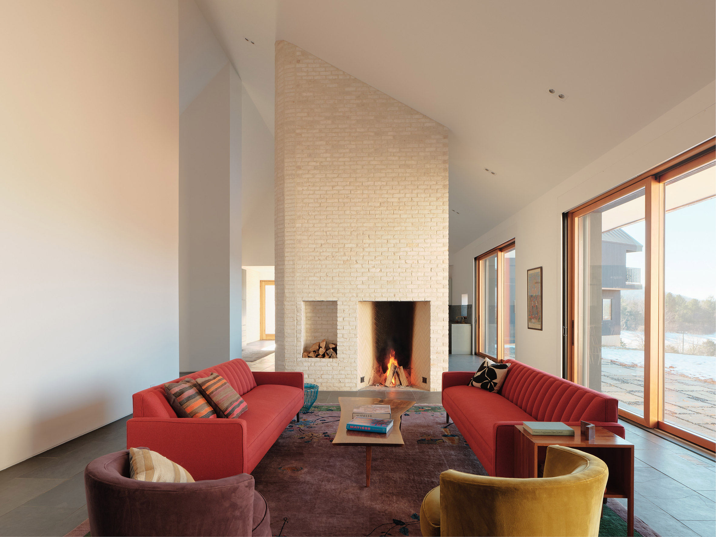 15 Fireplaces You’ll Want to Cozy Up to This Winter - PLAIN Magazine