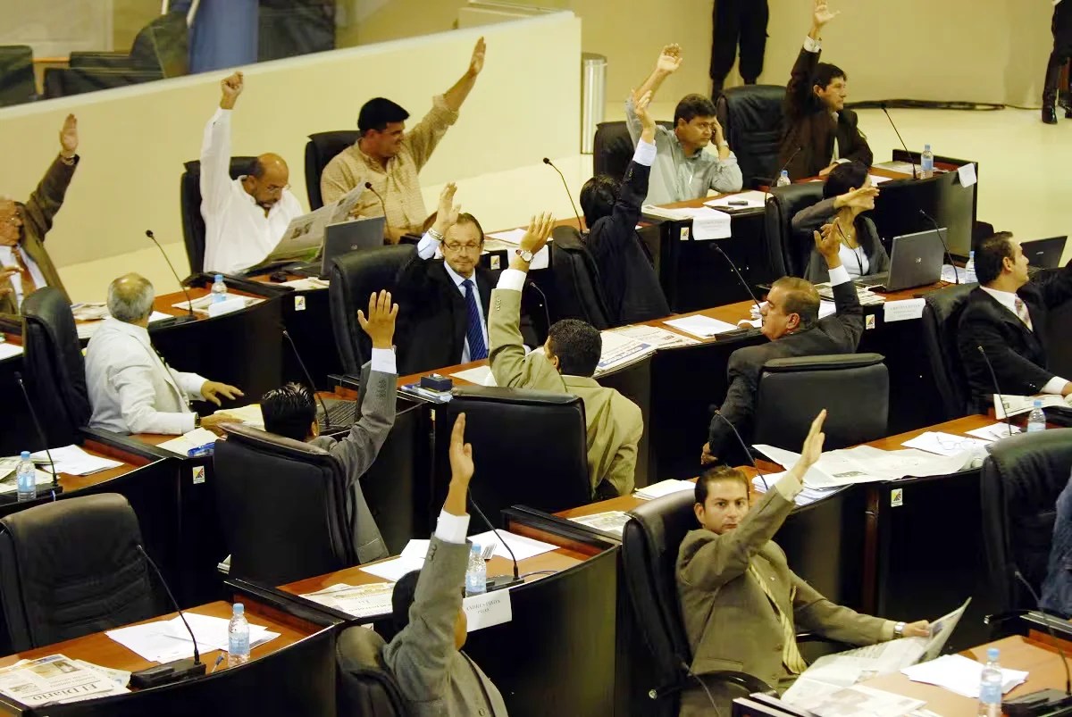 Ecuador y sus 20 Constituciones: un patrón de inestabilidad