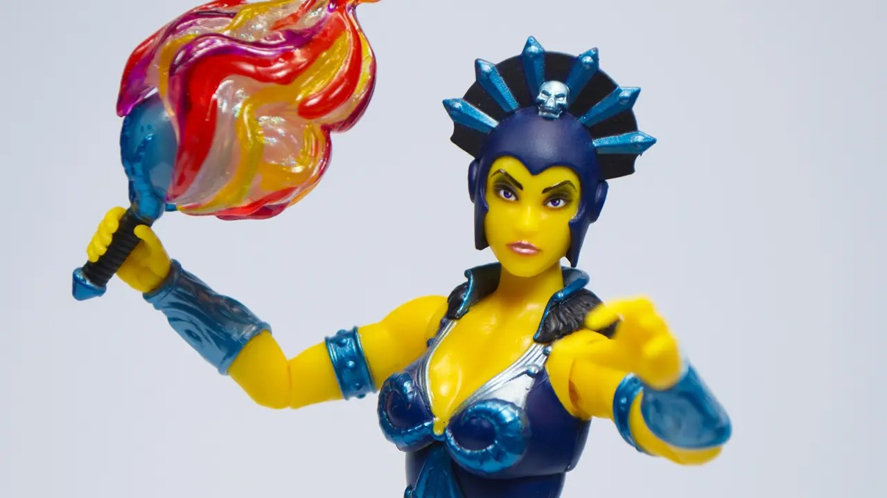 EVIL-LYN-FEATURED