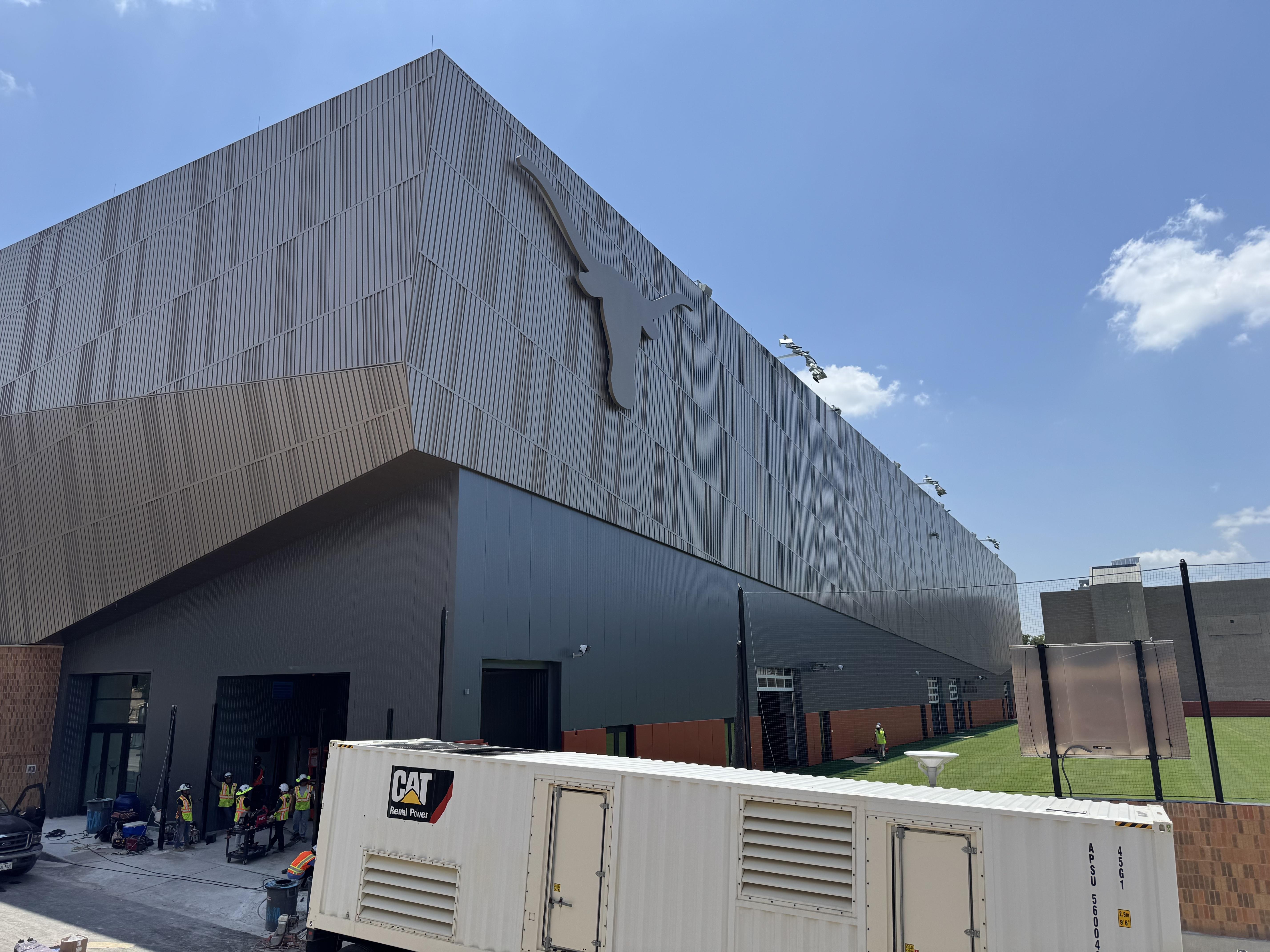 Texas Longhorns' New Indoor Facility: Unlocking Advantages for the Team (2026)