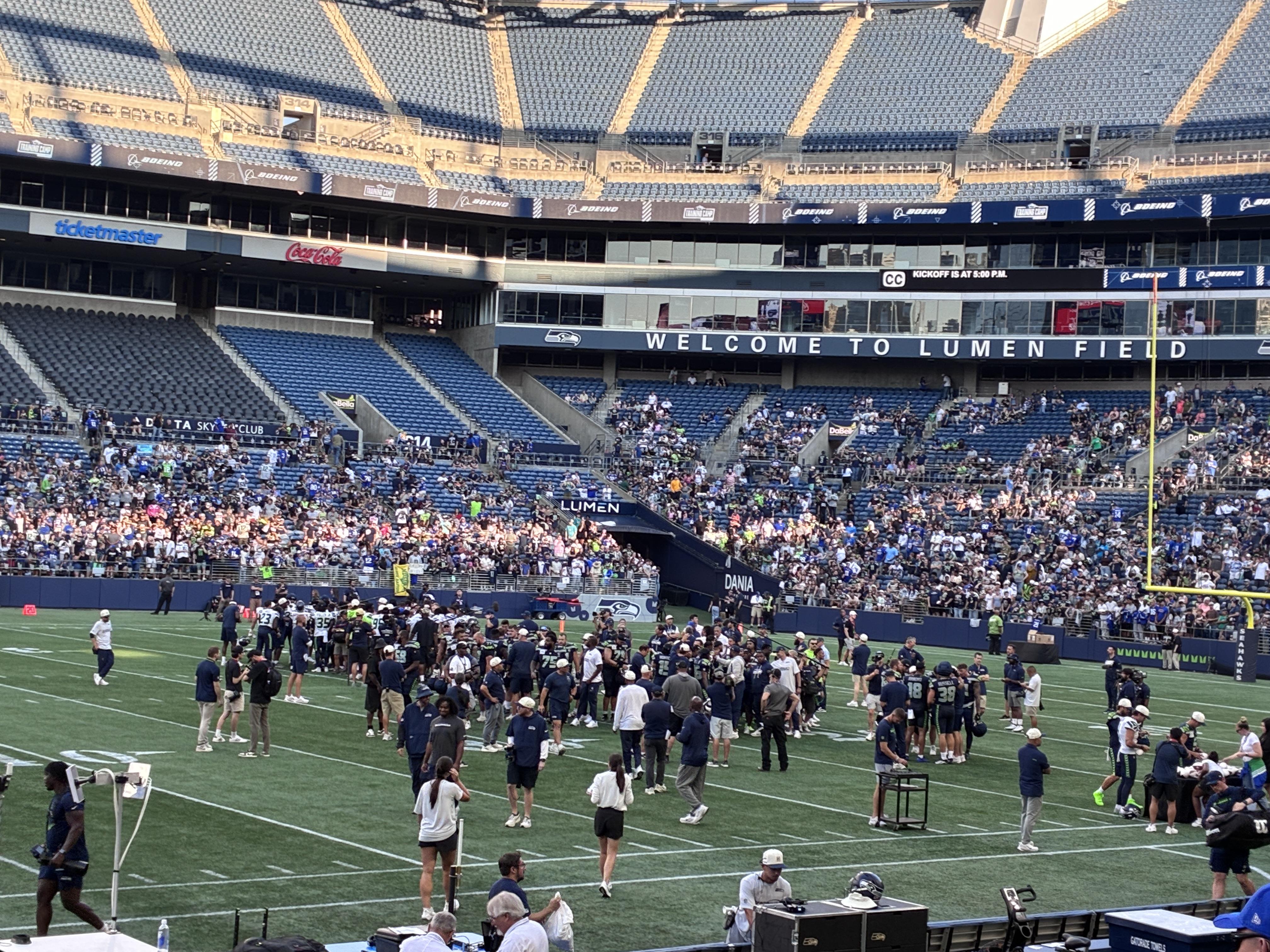 Seahawks 2026 Football Fest Highlights: Rylie Mills Steals the Show! (2026)