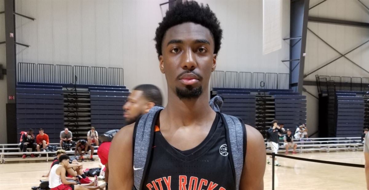 Quick Fix: Symir Torrence Commits to Syracuse