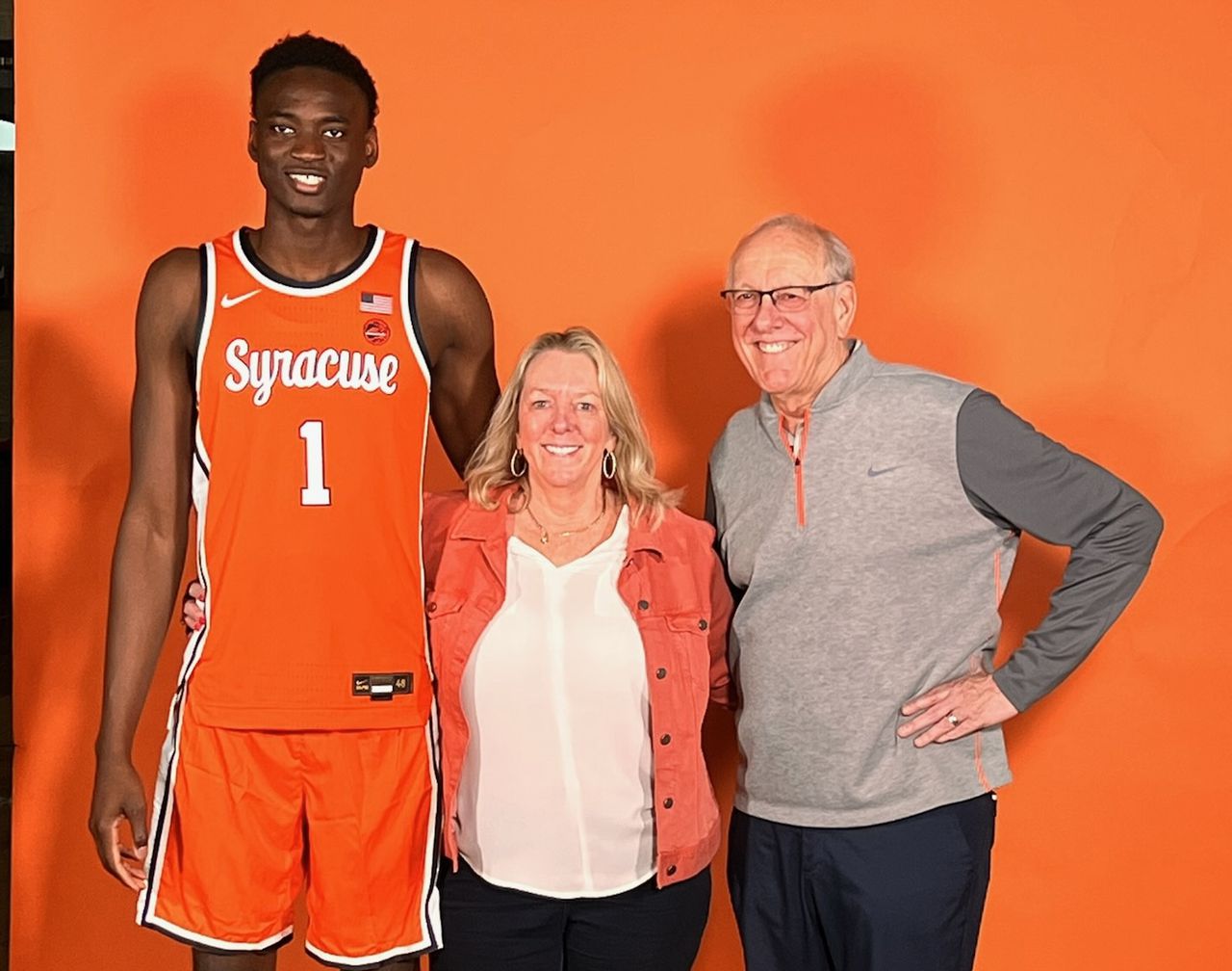 Syracuse Hosts Duquense Transfer Mounir Hima on Official Visit