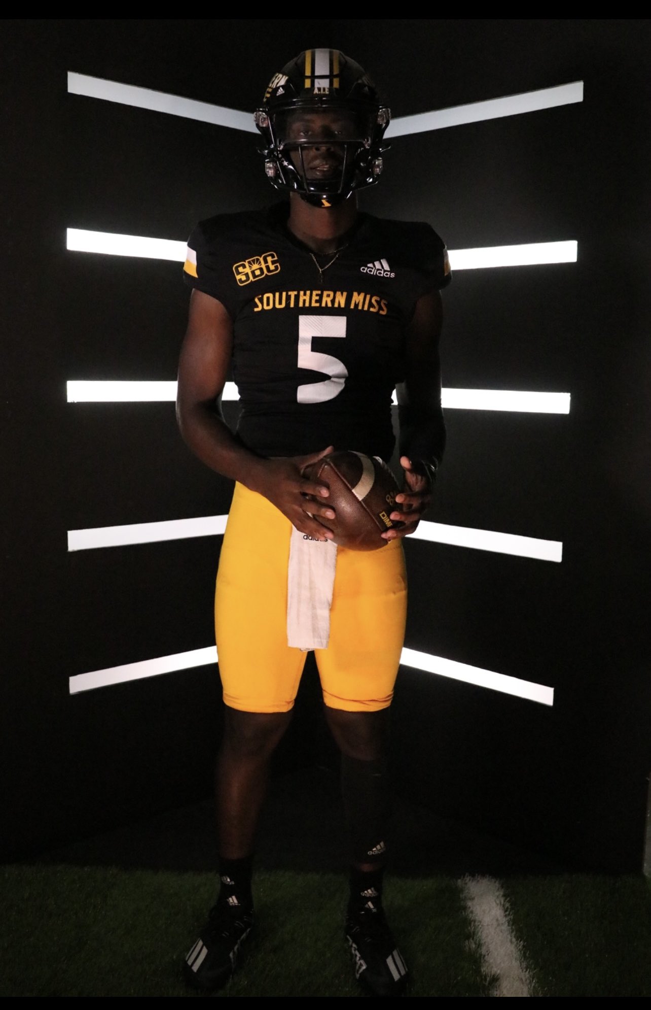 ‘Cuse in Hot Pursuit of Transfer QB