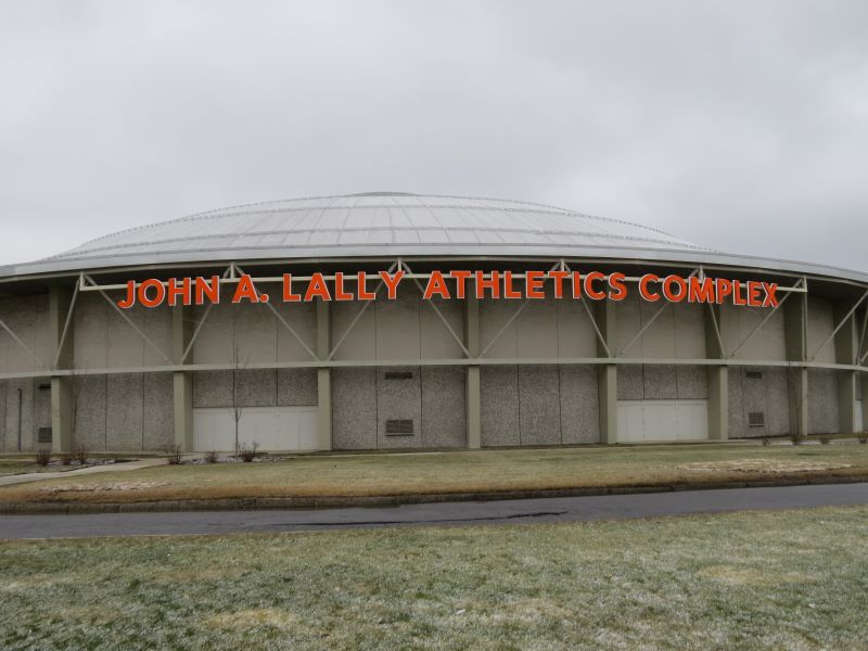 Syracuse Athletics Needs to Find The Right Recruiting Strategy and Run With It