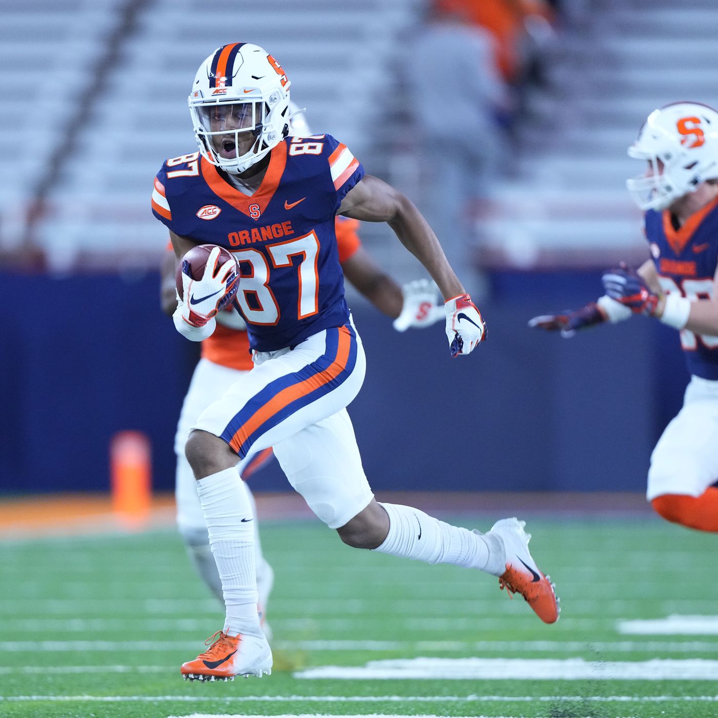 Redshirt Freshman Donovan Brown Named A Starter