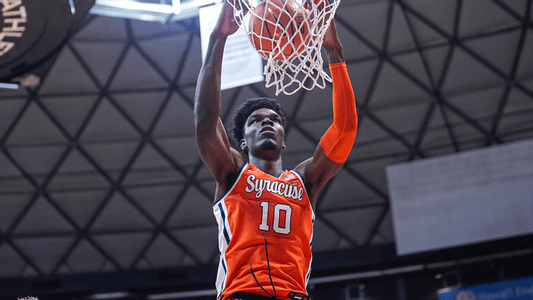 Syracuse Keeps Looking For Center Depth