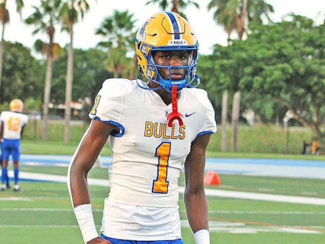 Syracuse Football Announces Top Recruit Calvin Russell III Out Indefinitely