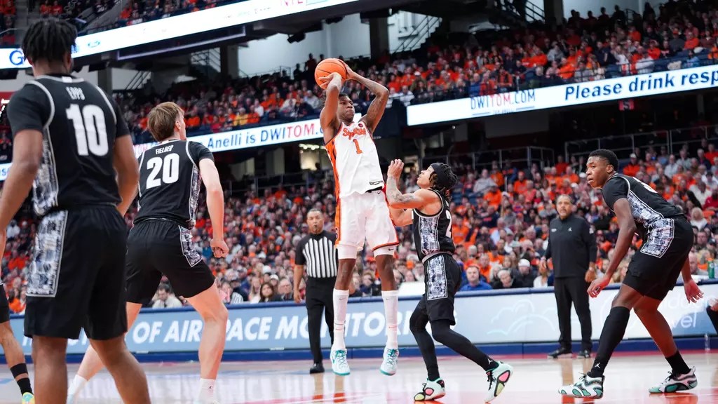 Syracuse Basketball Looks for a Revamped Offense This Season