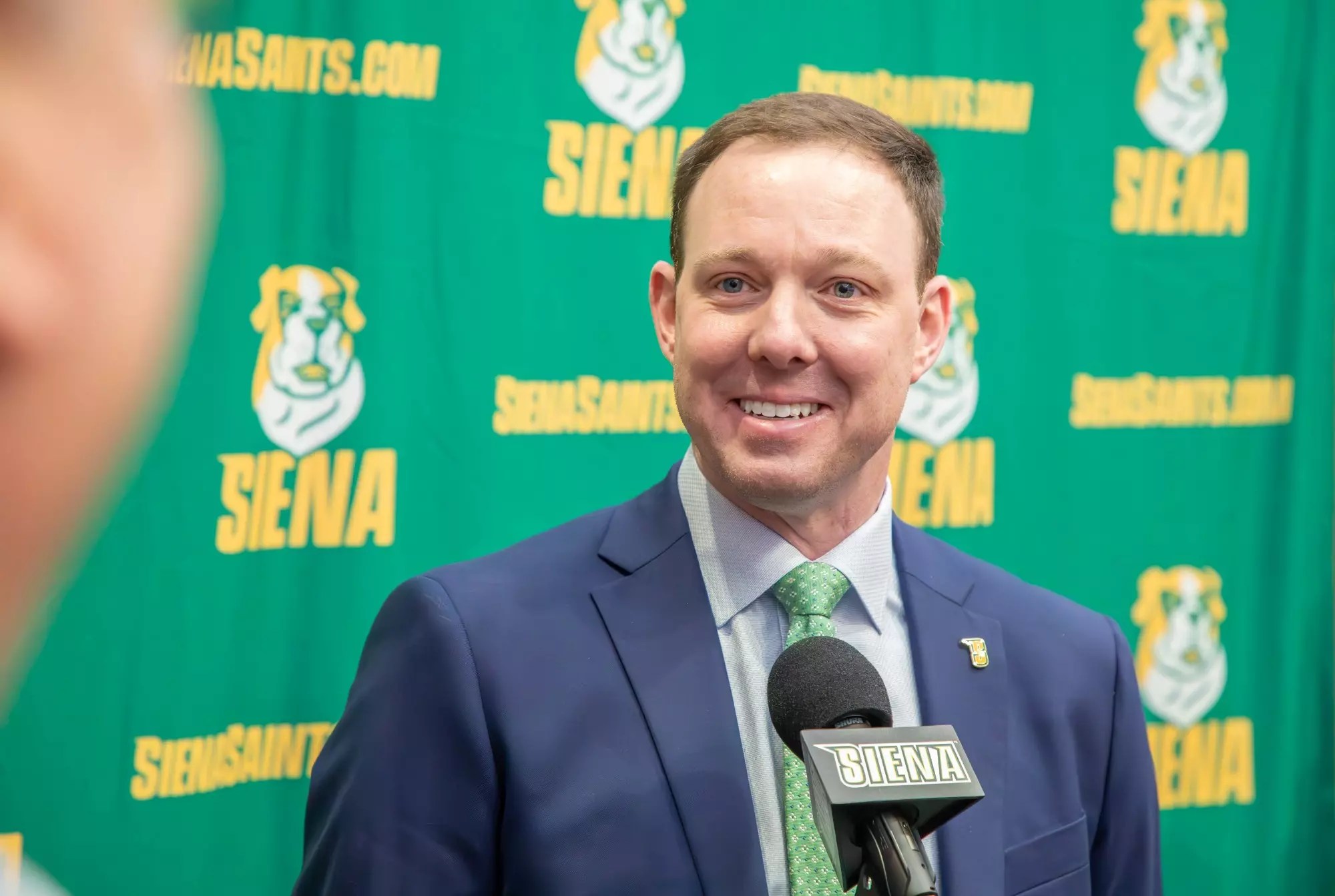 Favorite, Contenders, and a Longshot: Who’s Next in Line for the Syracuse Head Coaching Job?
