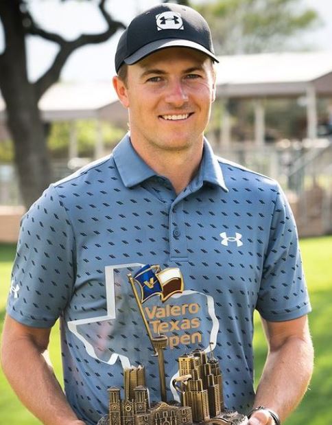 Jordan Spieth House / Jordan Spieth House In Dallas Golfer Jordan Spieth New 7 Million Home : Pro golfer hunter mahan's gargantuan preston hollow home has been .