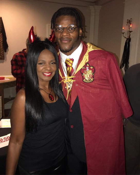He is an american citizen and was born in kentucky, usa. Lamar Jackson Girlfriend - Meet Jaime Taylor