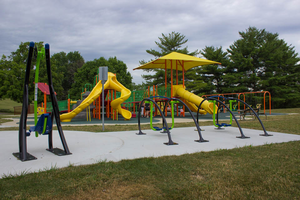 Great price for a great wave pool! Pittsburgh Playgrounds: Settlers Cabin Park Playground
