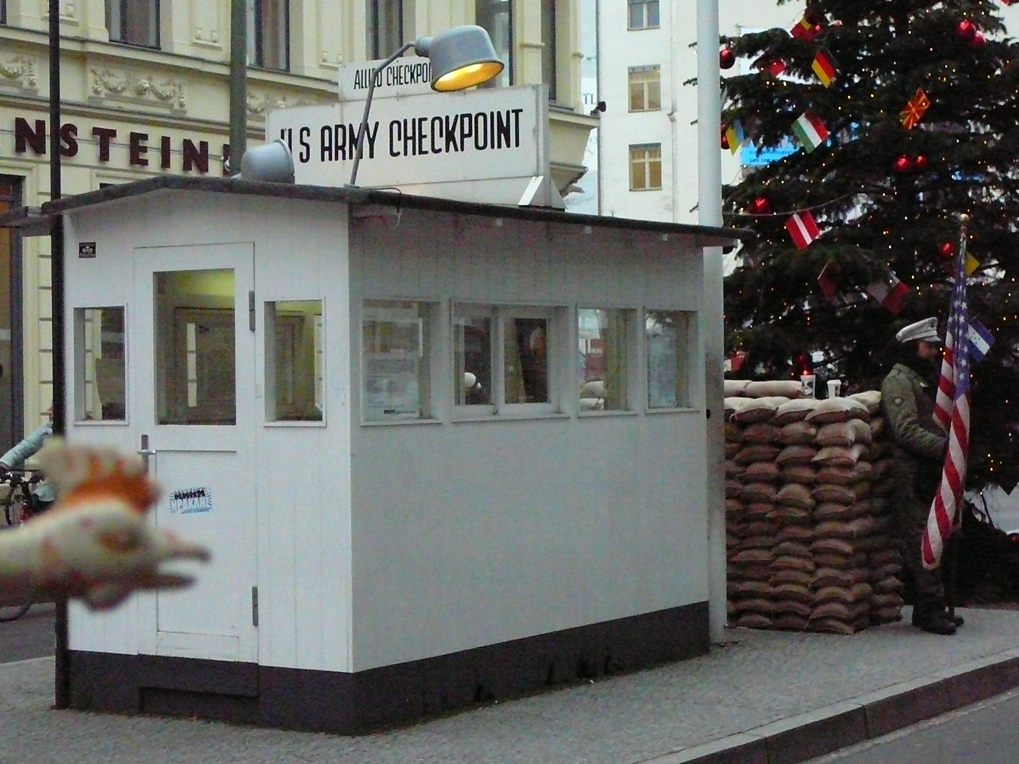 Chickpoint Charlie, Berlin