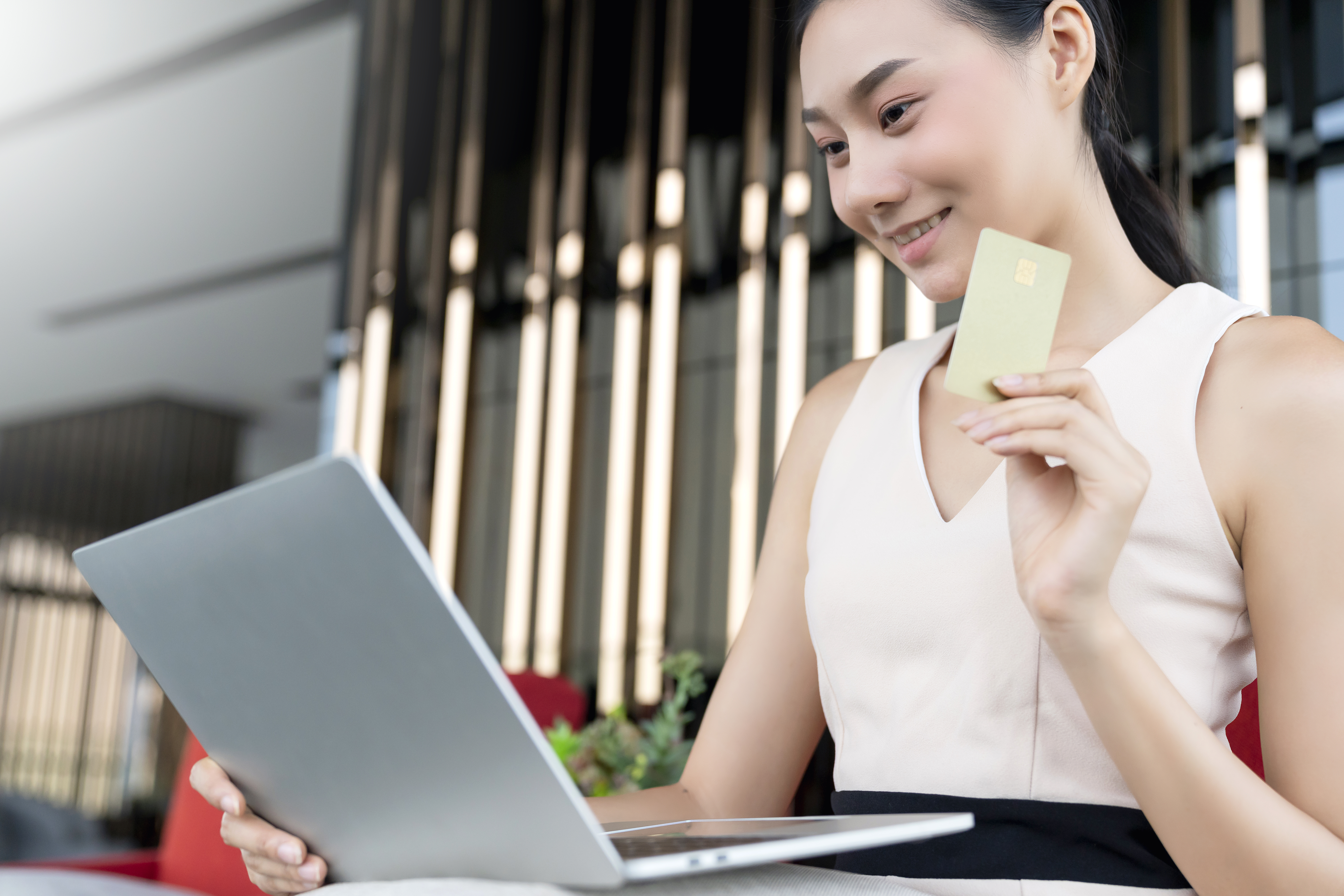 First-Time Buyer Optimization: Turning New Visitors into Paying Customers