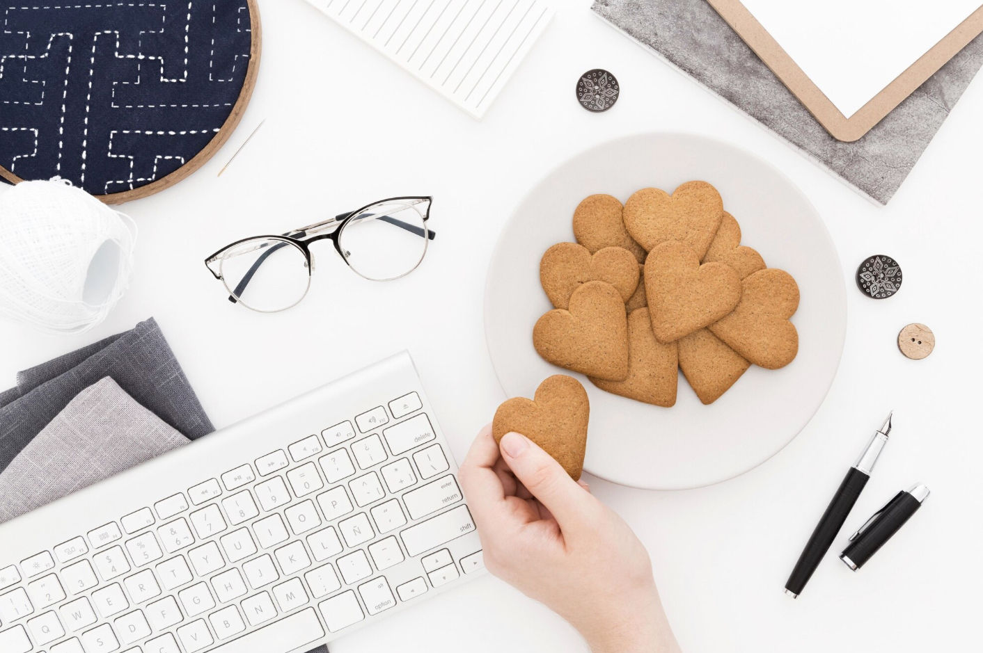 Personalization Without Cookies