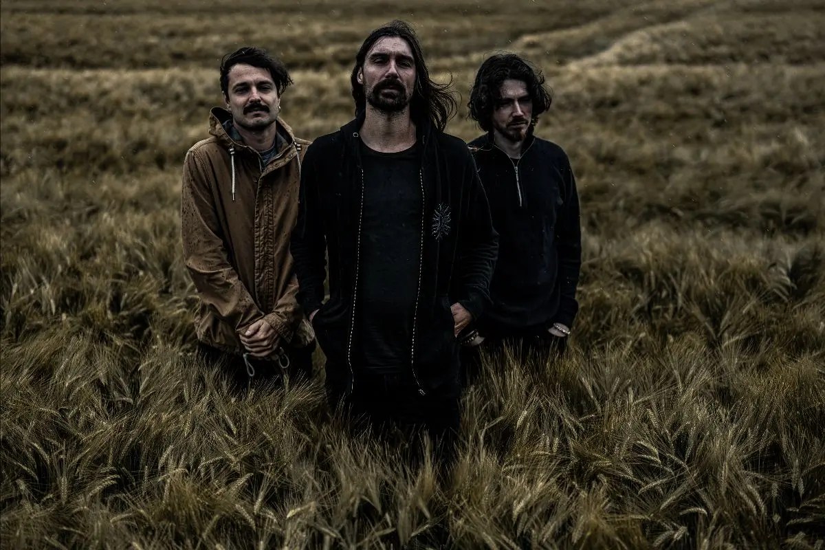 Psychonaut: lança visualizer de “And You Came With Searing Light” e prepara álbum World Maker.