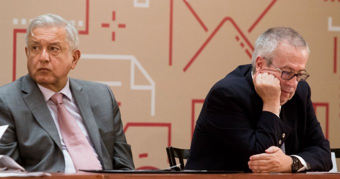 Urzúa renunció porPan de desarrollo