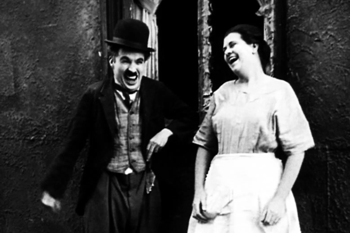 La risa como instinto primitivo: ¿por qué nos reímos?