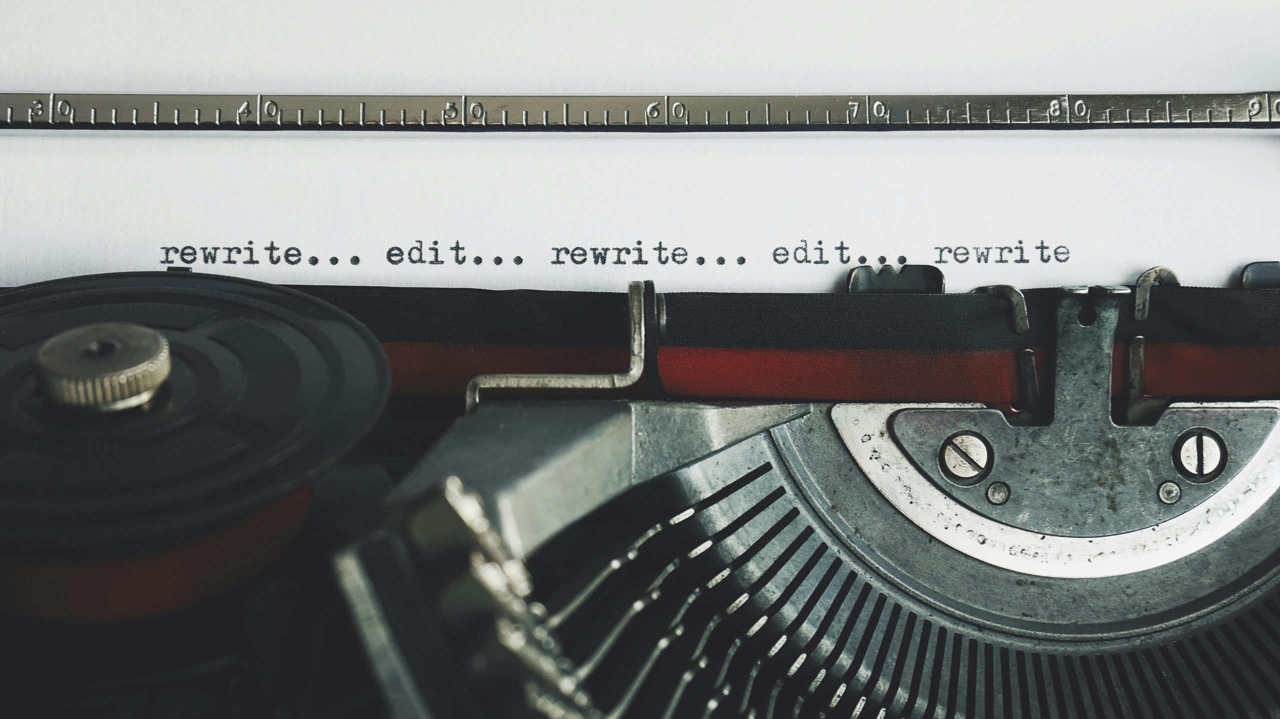 Le travail éditorial