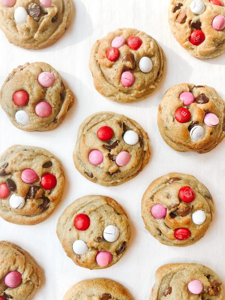 M&M Chocolate Chip Cookies
