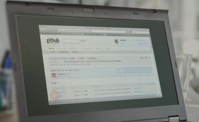 Functional Programming With Clojure