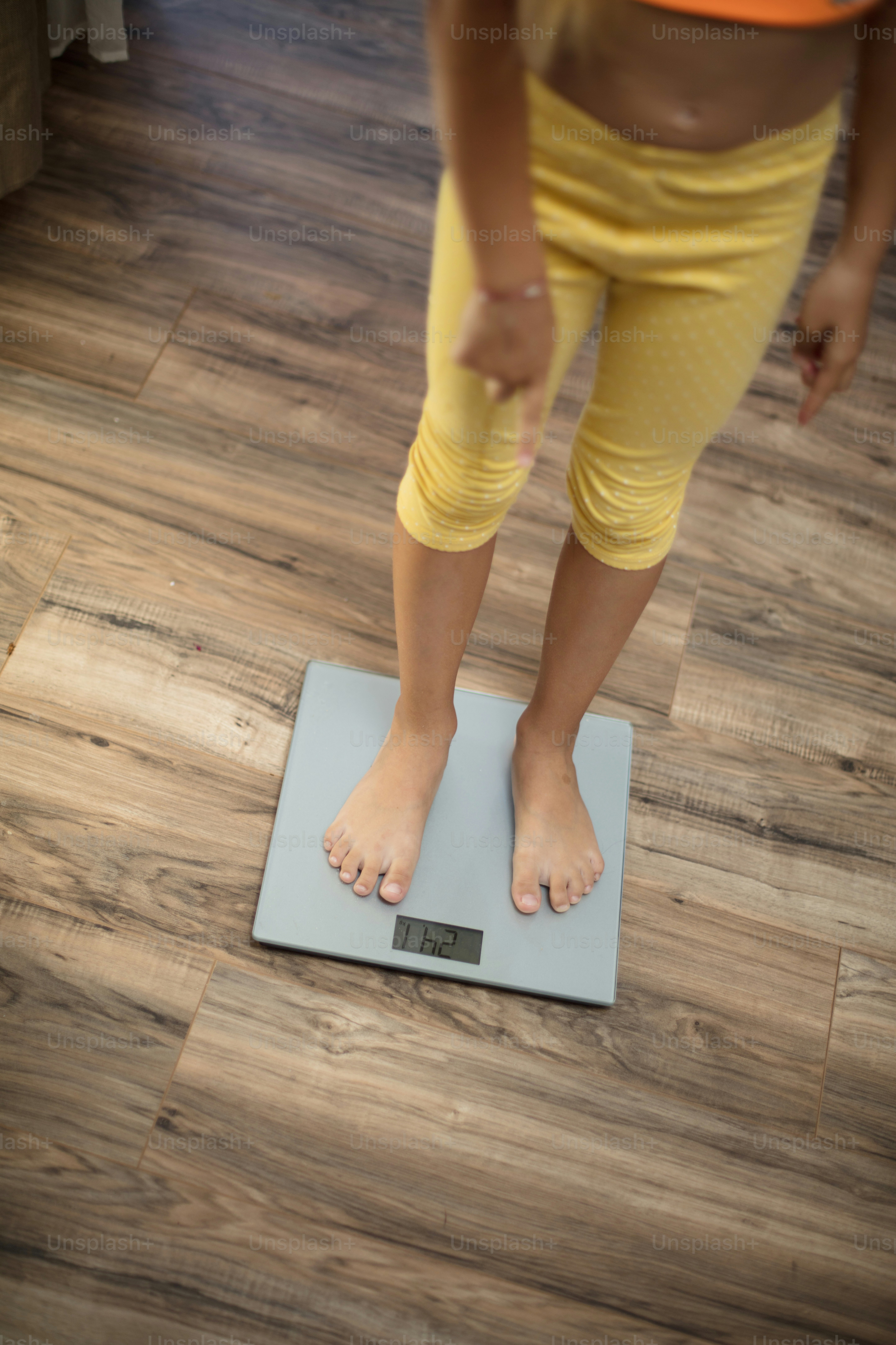 Koliko kilograma bi trebalo da ima žena visoka 170 cm? Pogledajte tabelu idealne težine za sve uzraste